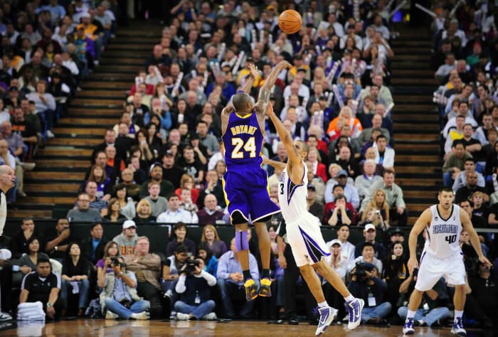 Los Angeles Lakers: Kobe Bryant (Points: 33,643)