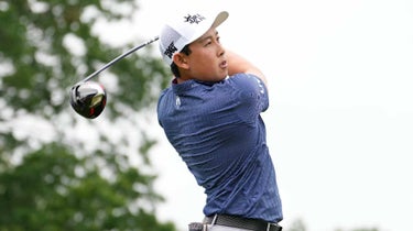 Dylan Wu hits the car at the Rocket Mortgage Classic