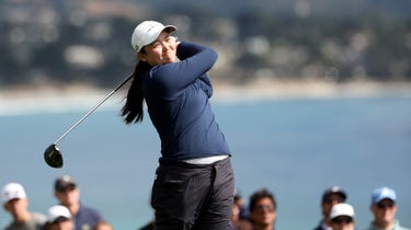 American Alison Corpuz plays her putt of par fourteen during the final round of the 78th US Women's Open at Pebble Beach Golf Links on July 9, 2023 in Pebble Beach, California.