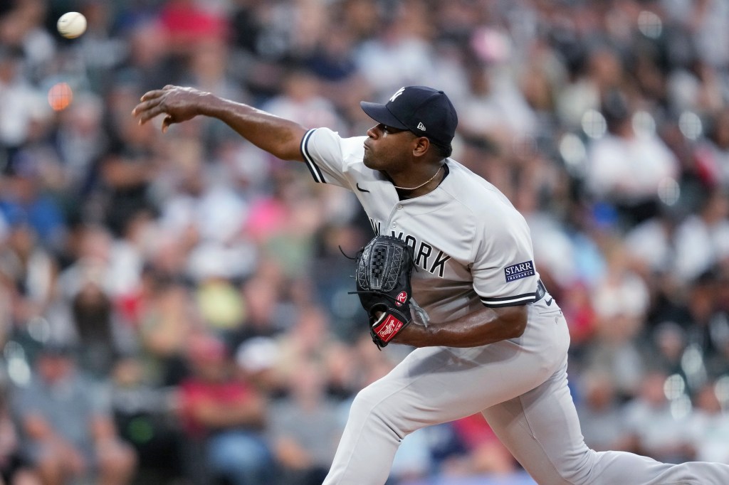 Luis Severino pitches for the Yankees against the White Sox.