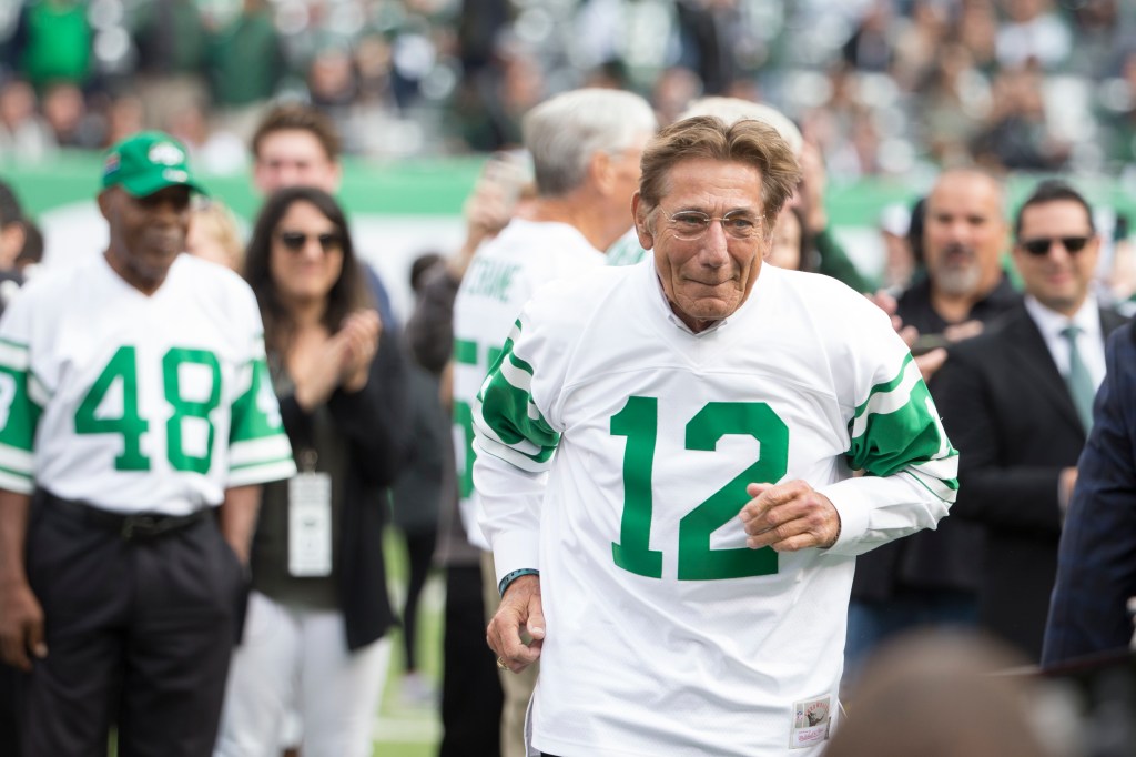 Former Jets great, Joe Namath and the 68 Jets are honored during the halftime during the 50th anniversary of their championship team.